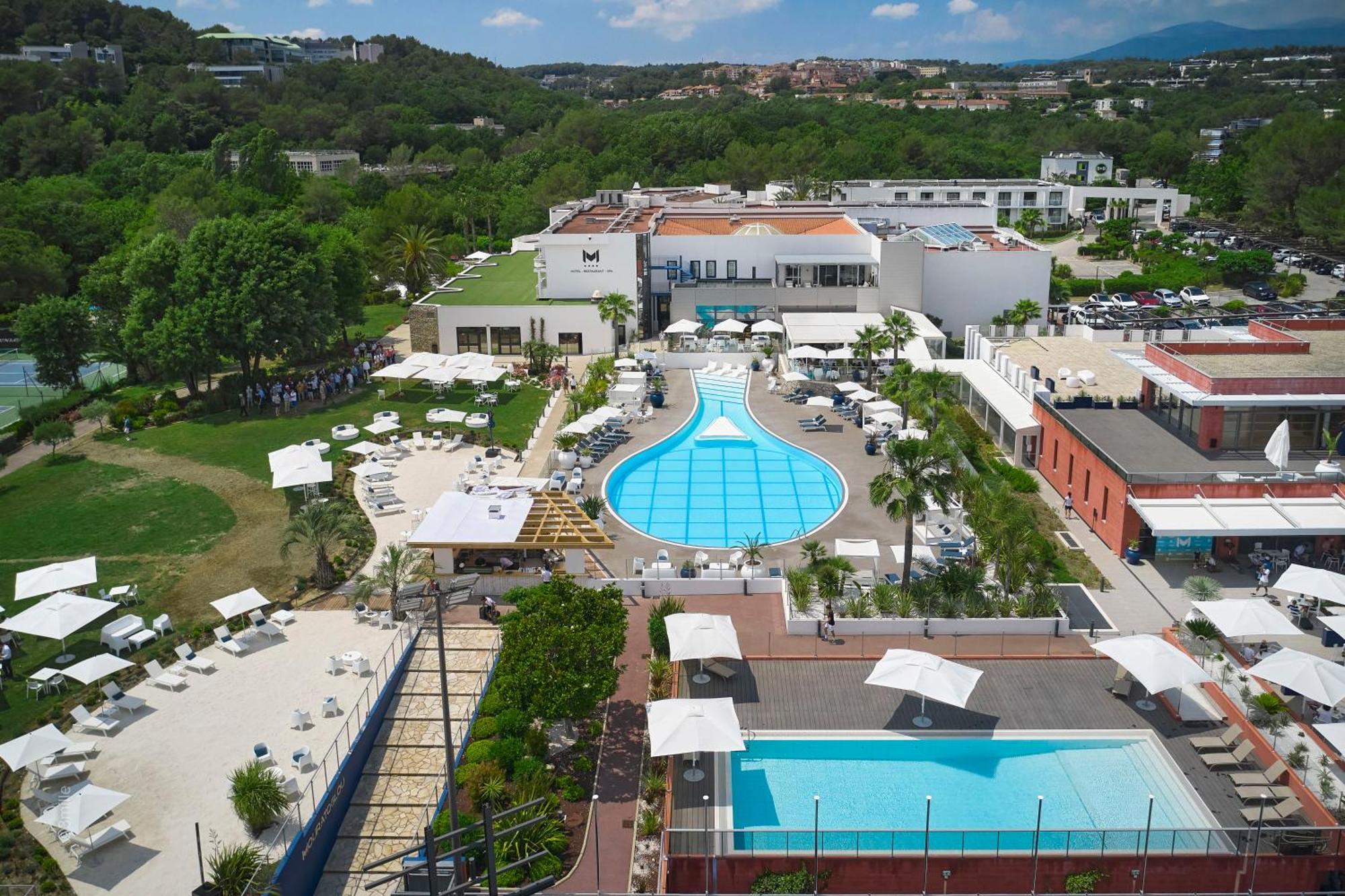 Mouratoglou Hotel & Resort Бьо Экстерьер фото